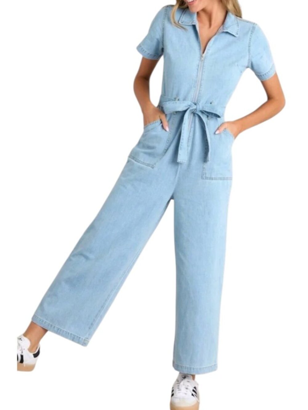 MIOU MUSE BLUE JEAN BEAUTY LIGHT WASH DEMIN ZIP FRONT JUMPSUIT Size: M